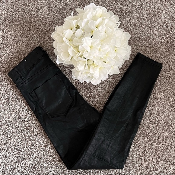 Zara Faux Leather Effect Coated Black Skinny Jeans Sz 4 - Picture 1 of 7